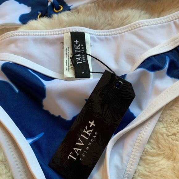 NWT Tavik Strapless Blue & White Print Two Piece - Picture 2 of 4